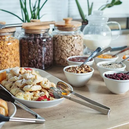 Traffic Stare Hotel Wroclaw