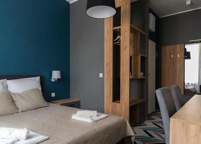 Traffic Stare 2* Wrocław