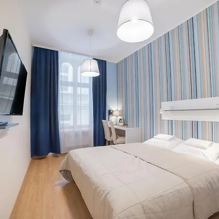 Traffic Stare Hotel Breslavia